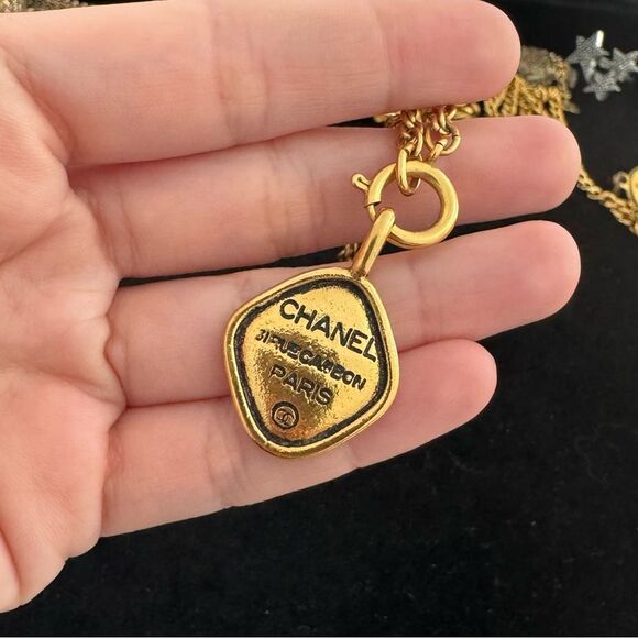 CHANEL Rue Cambon 24k Plated Vintage Medallion Necklace - Picture 2 of 6